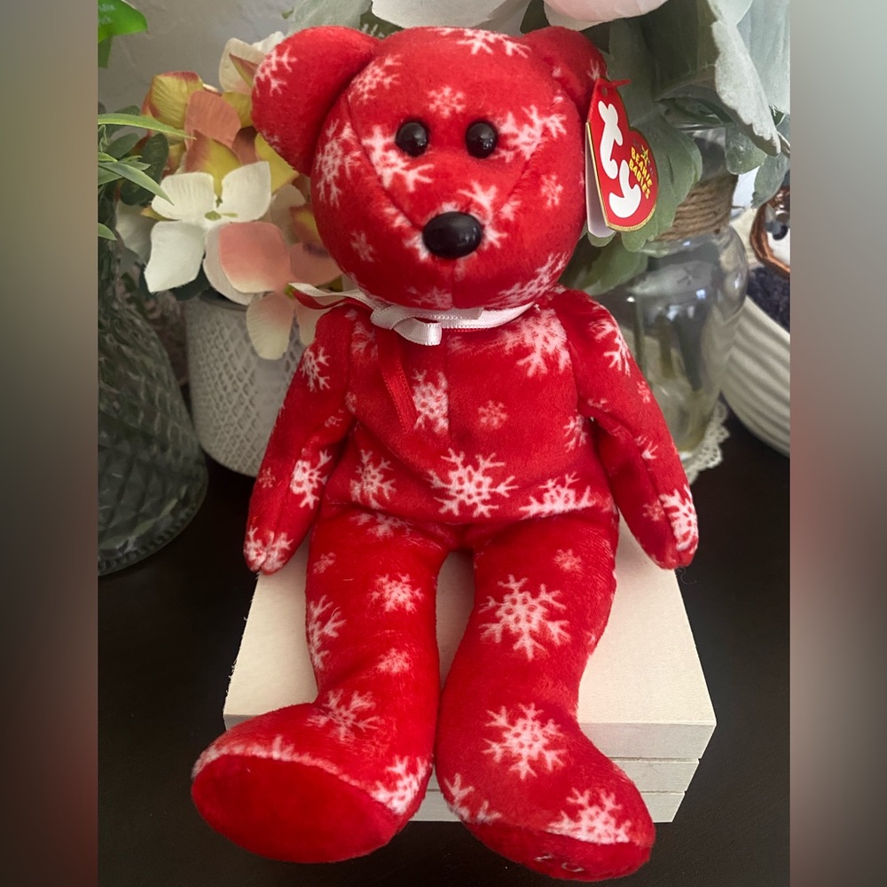 🆕🎄 RETIRED RARE TY BEANIE BABY BEAR “SNOWBELLES”. MWMT.
